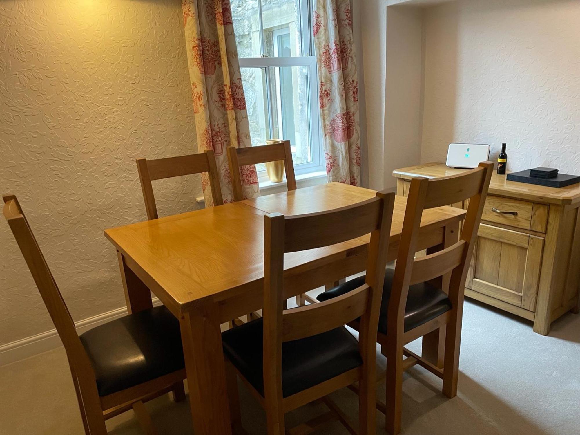 Ashfield House Hotell Grassington Rum bild Dining room at the Old Post Office